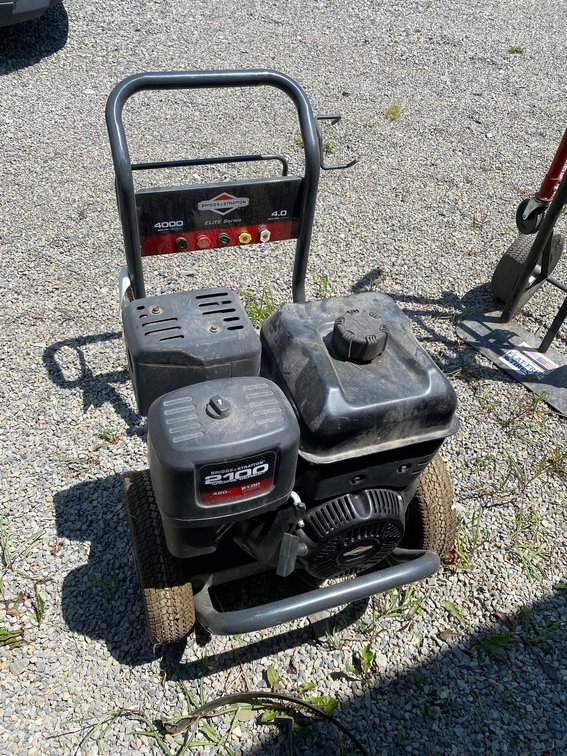 Briggs and Stratton 4,000 Max PI 4.0 Max gallon Per Minute Pressure Washer