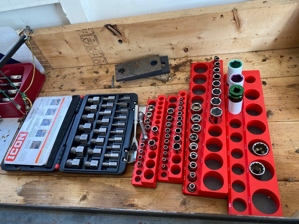 Various Sockets, 25 Multi Spline Extraction Set