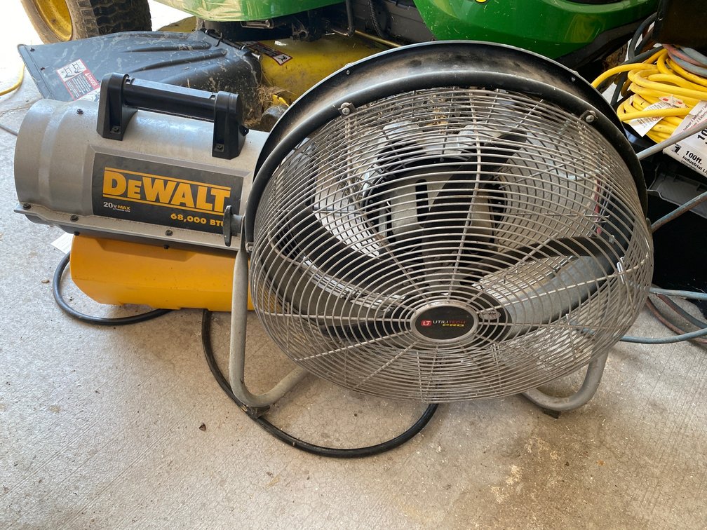 Small Electric Fan, Dewalt 68,000 BTU Battery and/or Electric Powered Propane Heater