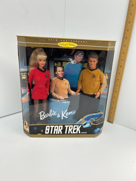 Barbie and Ken Collector Edition The Star Trek gift Set