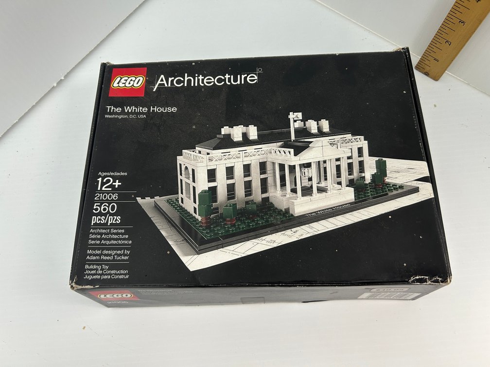 Lego Artechual The White House
