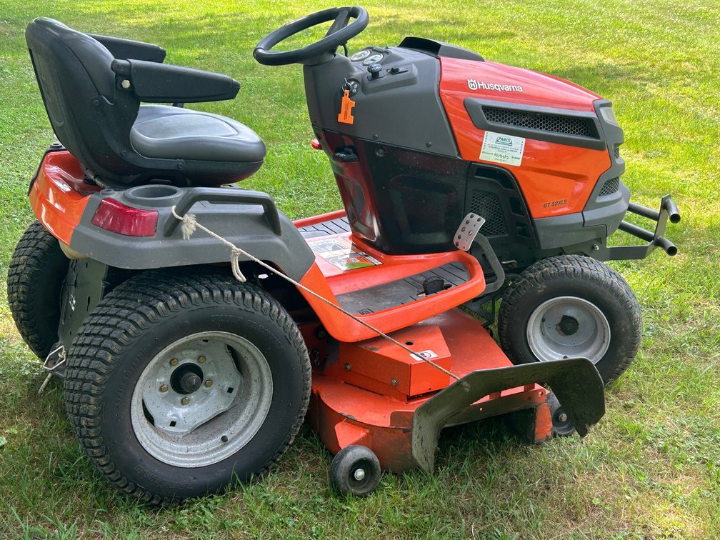 Husqvarna riding mower