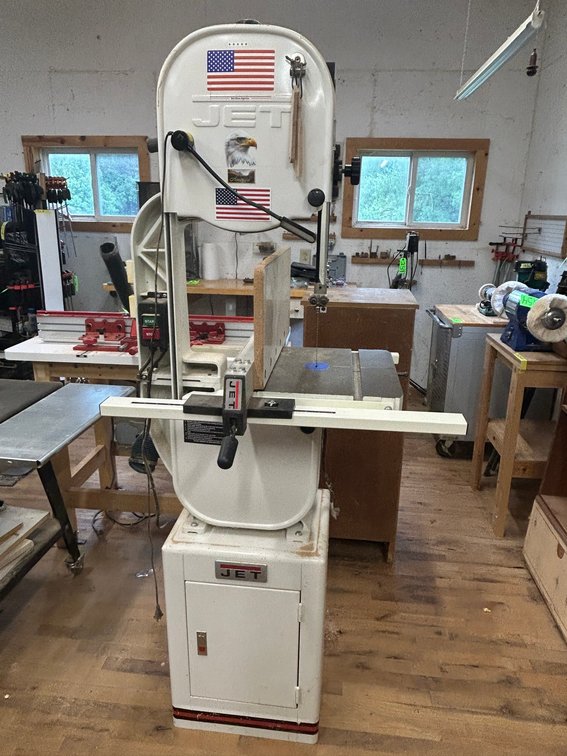 Jet 14" Deluxe Pro band saw