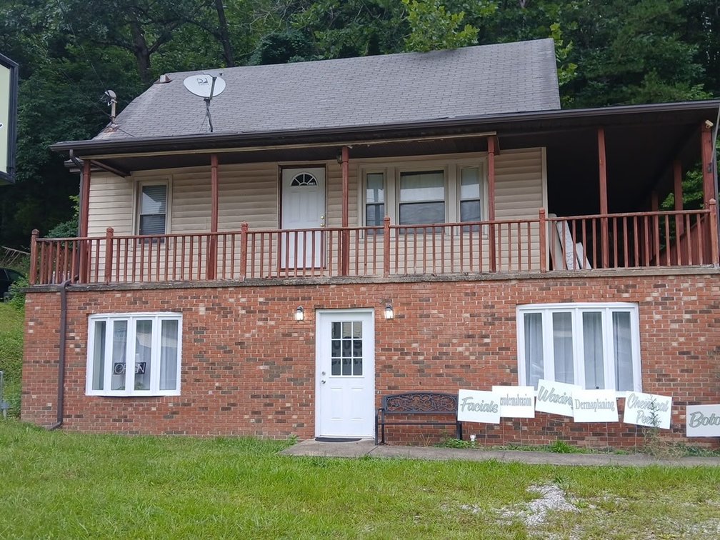 Image for Income Generating Commercial Building with Apartment in Charleston