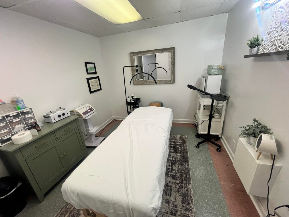 Image for Income Generating Commercial Building with Apartment in Charleston