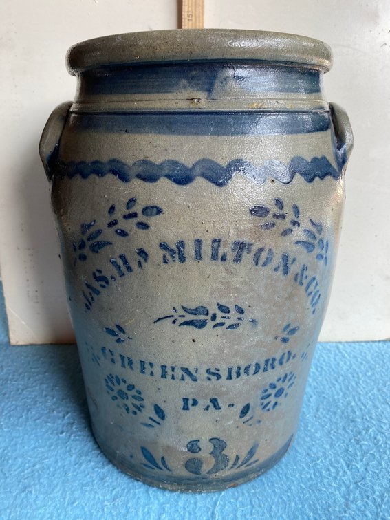 3 Gallon stoneware crock