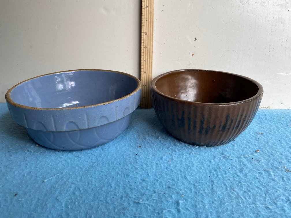 2 Stoneware mixing bowls