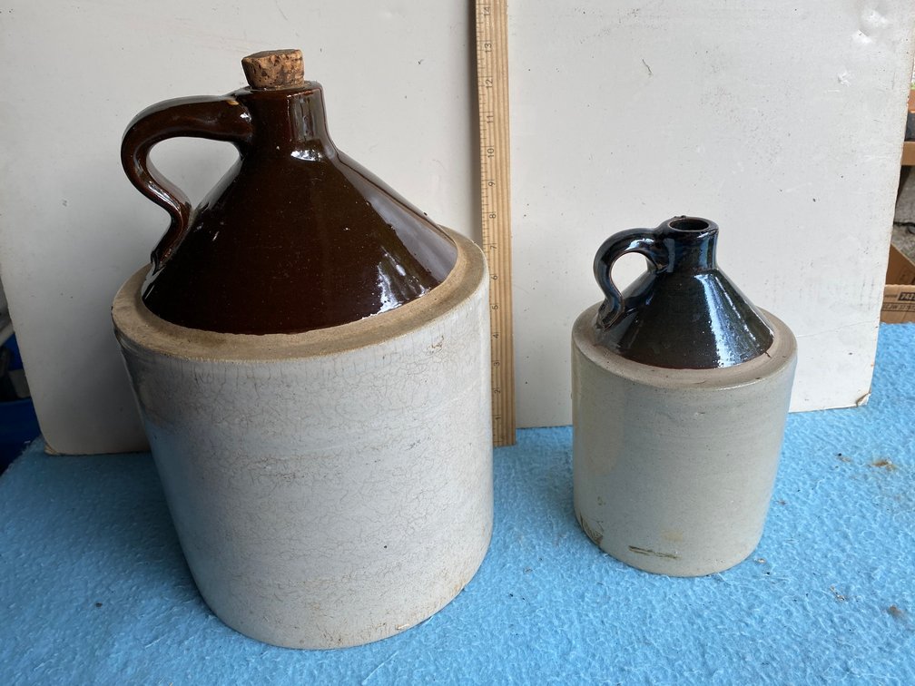 2 Stoneware jugs