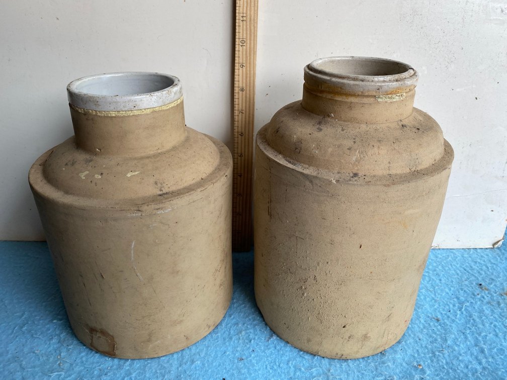2 Stoneware pieces