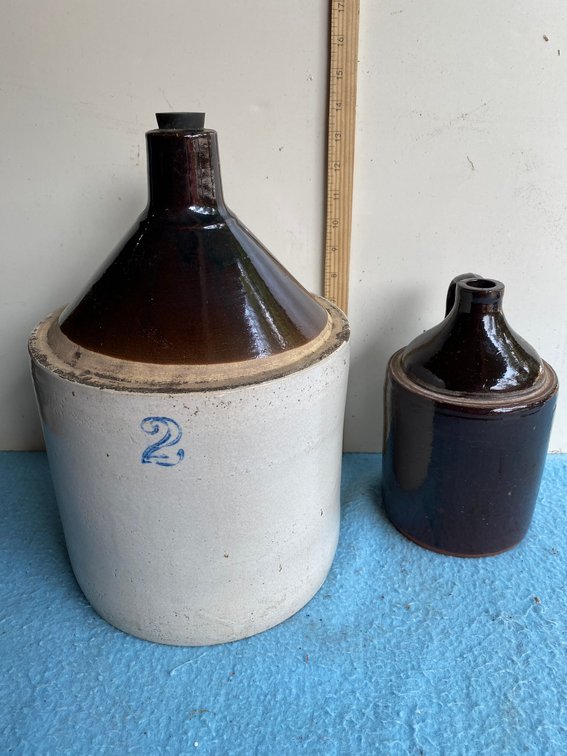 2 Stoneware jugs