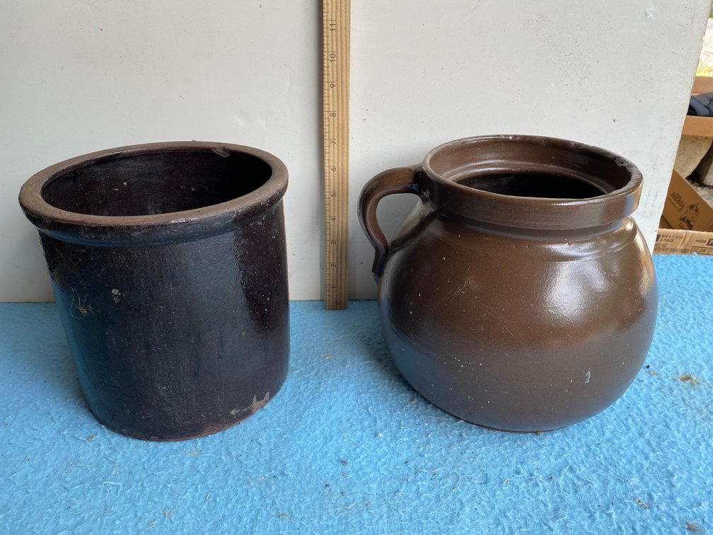 2 Stoneware pieces