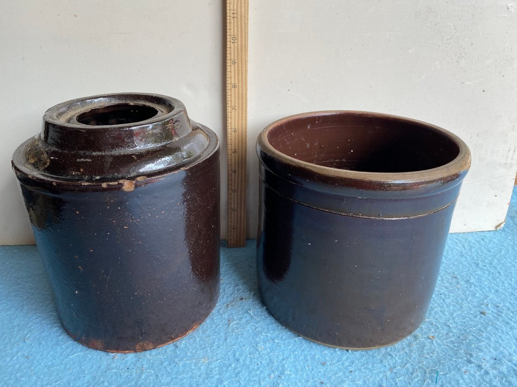 2 Stoneware pieces