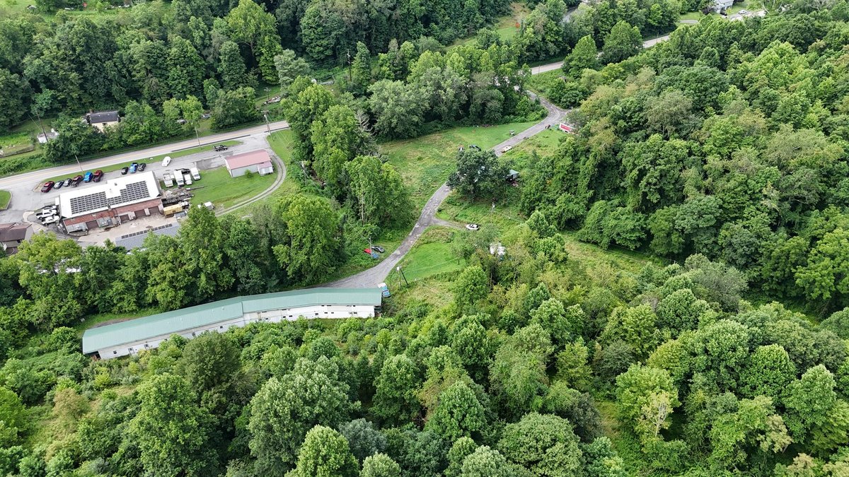 Image for 14 Unit Apartment Building with Manufactured Home Pads in Fairmont