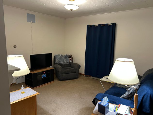 Image for Well-maintained 2 Bedroom with Garage Apartment in Clarksburg