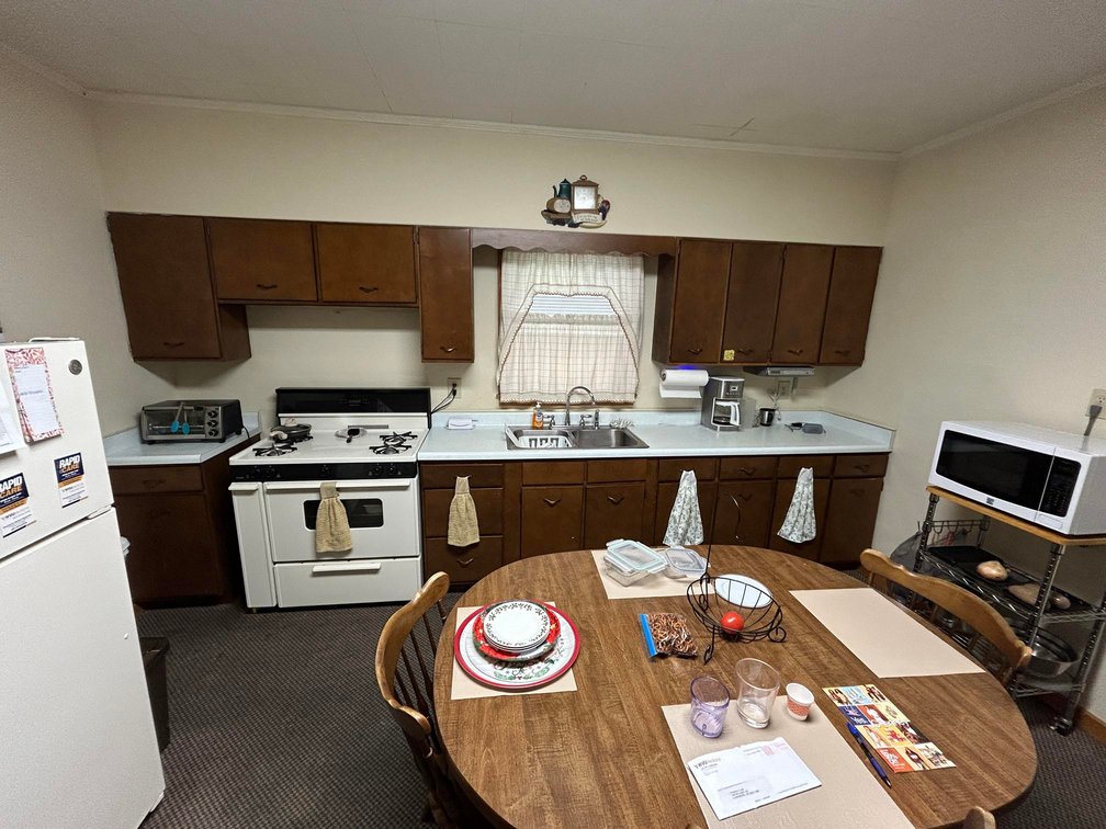 Image for Well-maintained 2 Bedroom with Garage Apartment in Clarksburg