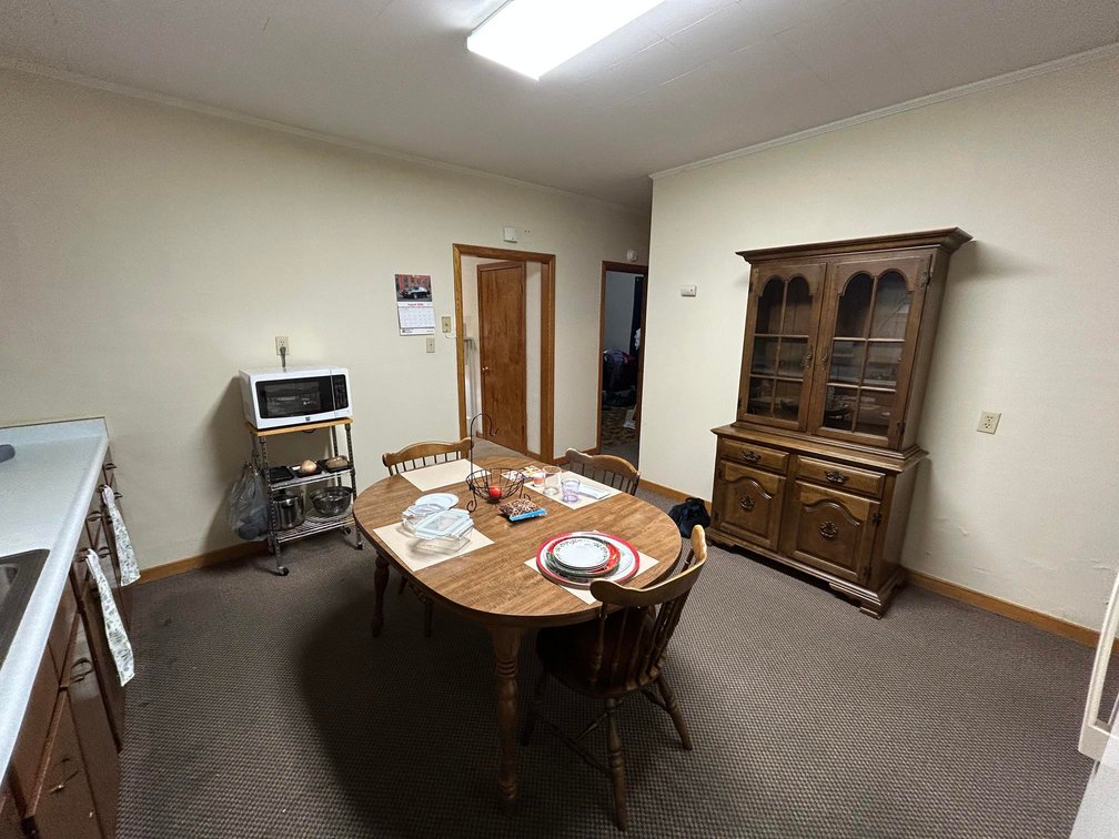 Image for Well-maintained 2 Bedroom with Garage Apartment in Clarksburg