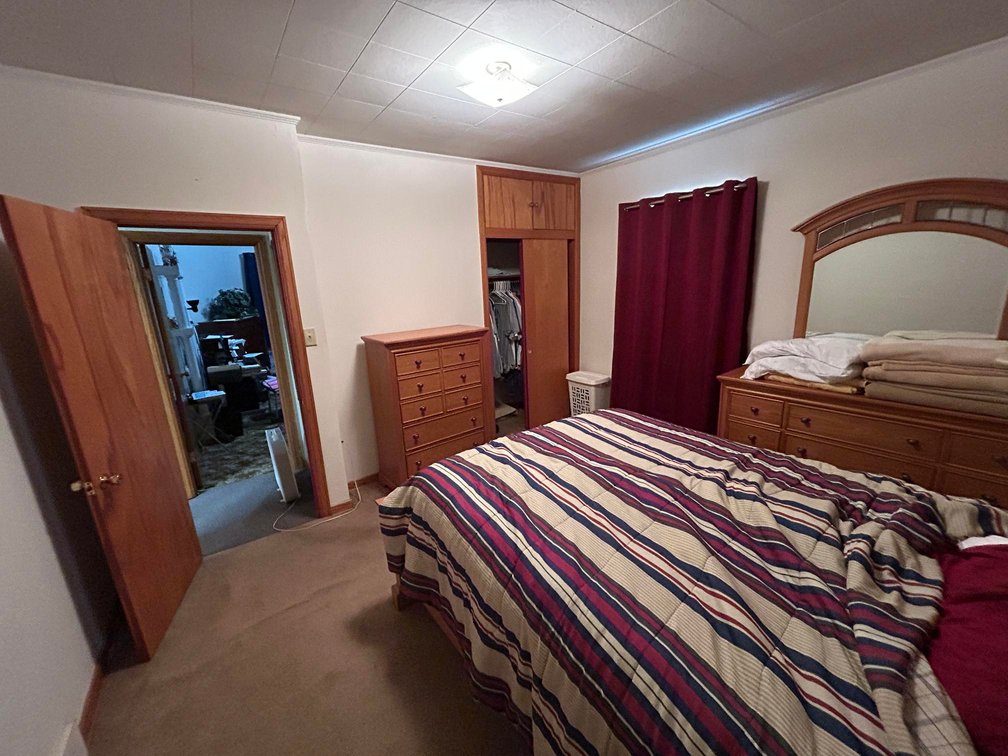 Image for Well-maintained 2 Bedroom with Garage Apartment in Clarksburg