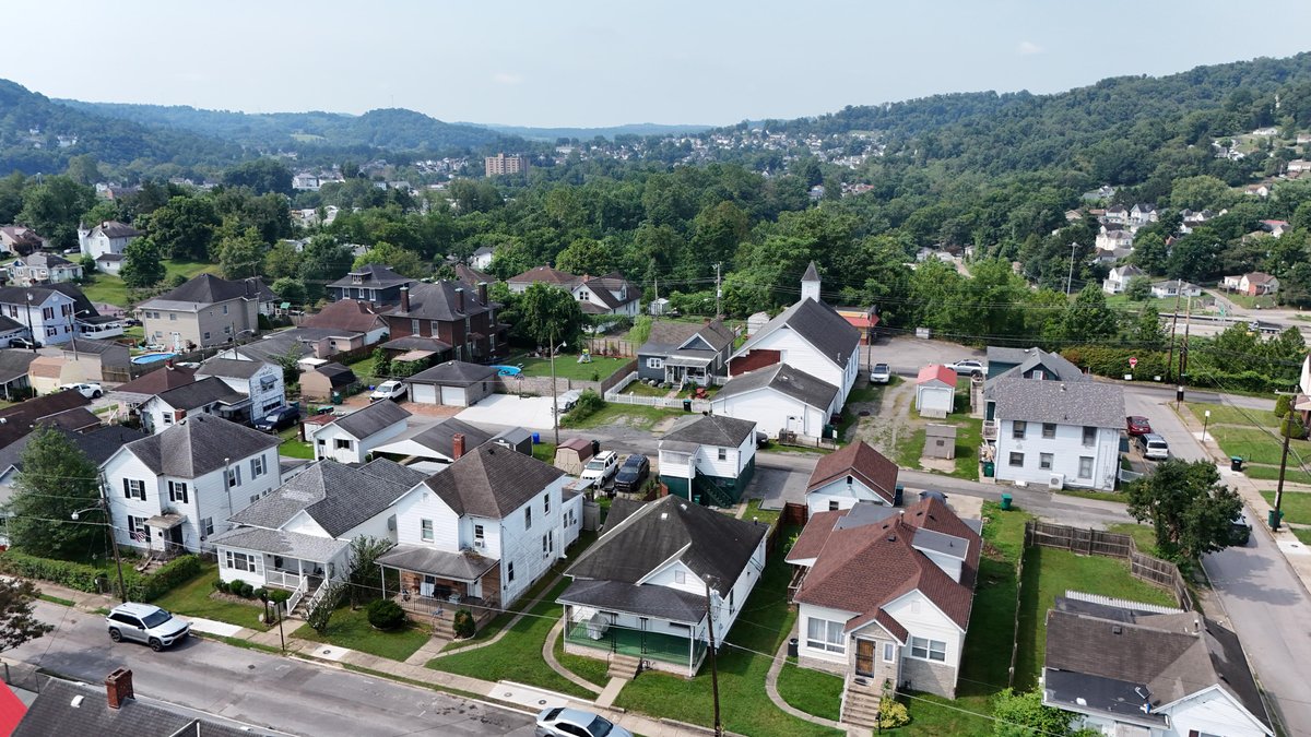 Image for Well-maintained 2 Bedroom with Garage Apartment in Clarksburg