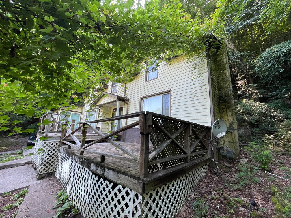 Image for Two Income Generating Homes on 1.4 Acres in Kanawha City