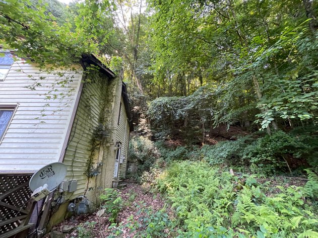 Image for Two Income Generating Homes on 1.4 Acres in Kanawha City