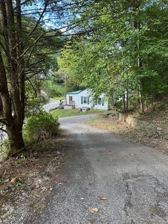 Image for Two Income Generating Homes on 1.4 Acres in Kanawha City