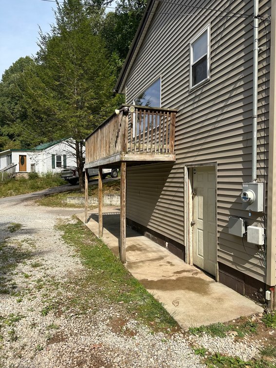 Image for Two Income Generating Homes on 1.4 Acres in Kanawha City