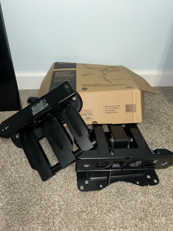 Sanus TV mount, 2 other TV mounts