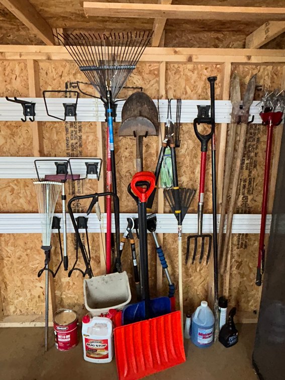 Contents of wall