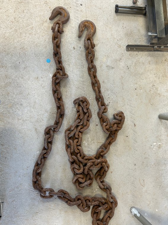 Heavy Duty Tow Chain with 2 Hooks