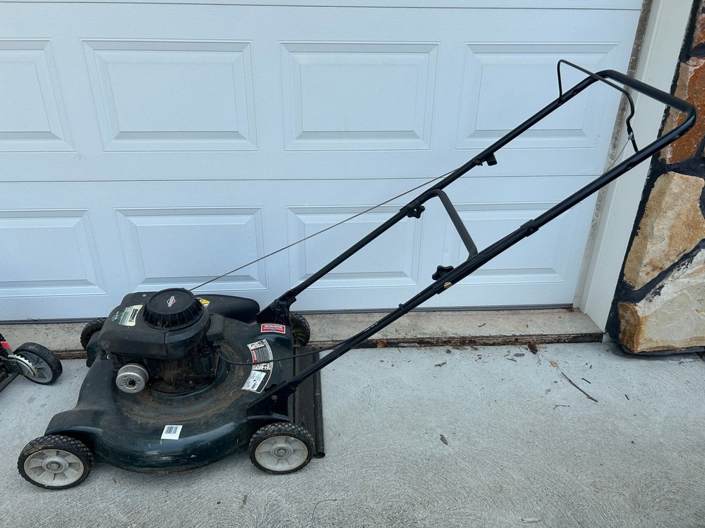 22 Inch Bolen's Push Mower with Side Discharge