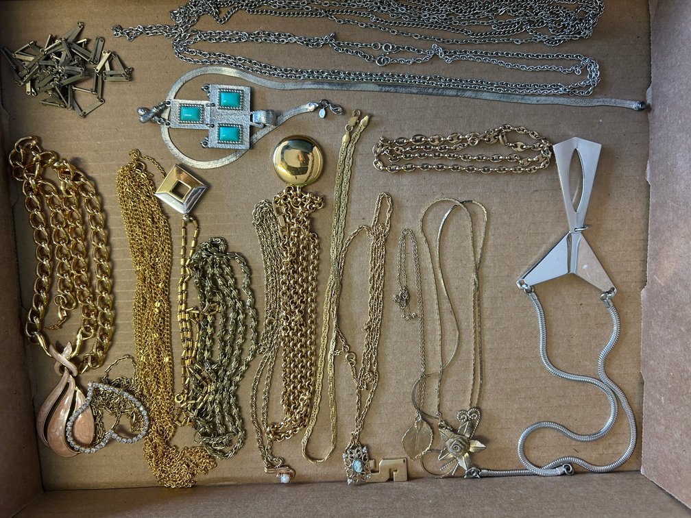 Costume Jewelry Necklaces