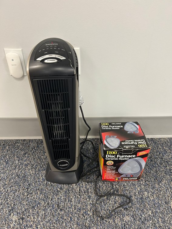 2 Portable room heaters