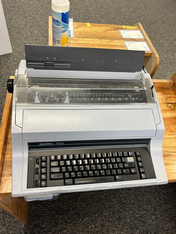Swintec 7000 typewriter