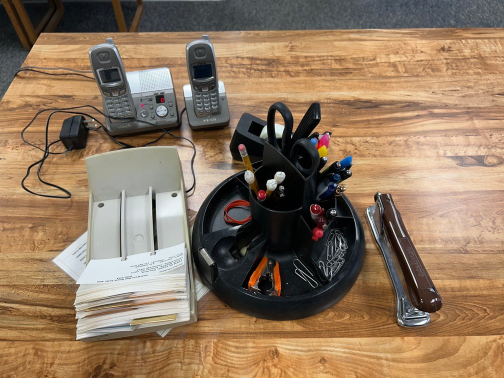 2 Vtech cordless telephones, office organizer with supplies