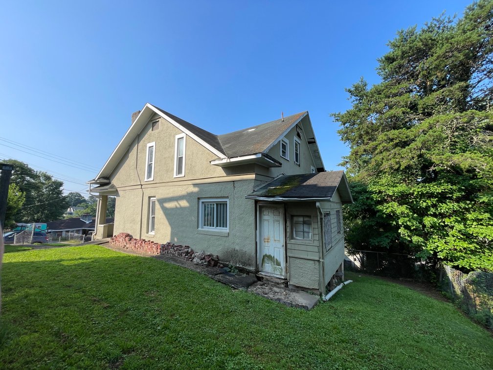 Image for Spacious 4 Bedroom Project Home Selling to the Highest Bidder