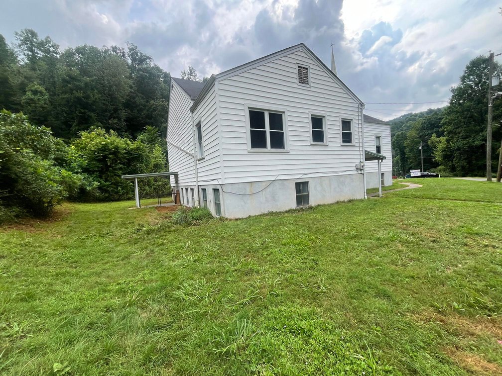 Image for Former Church with Parsonage on 7 Acres in Ridgeview