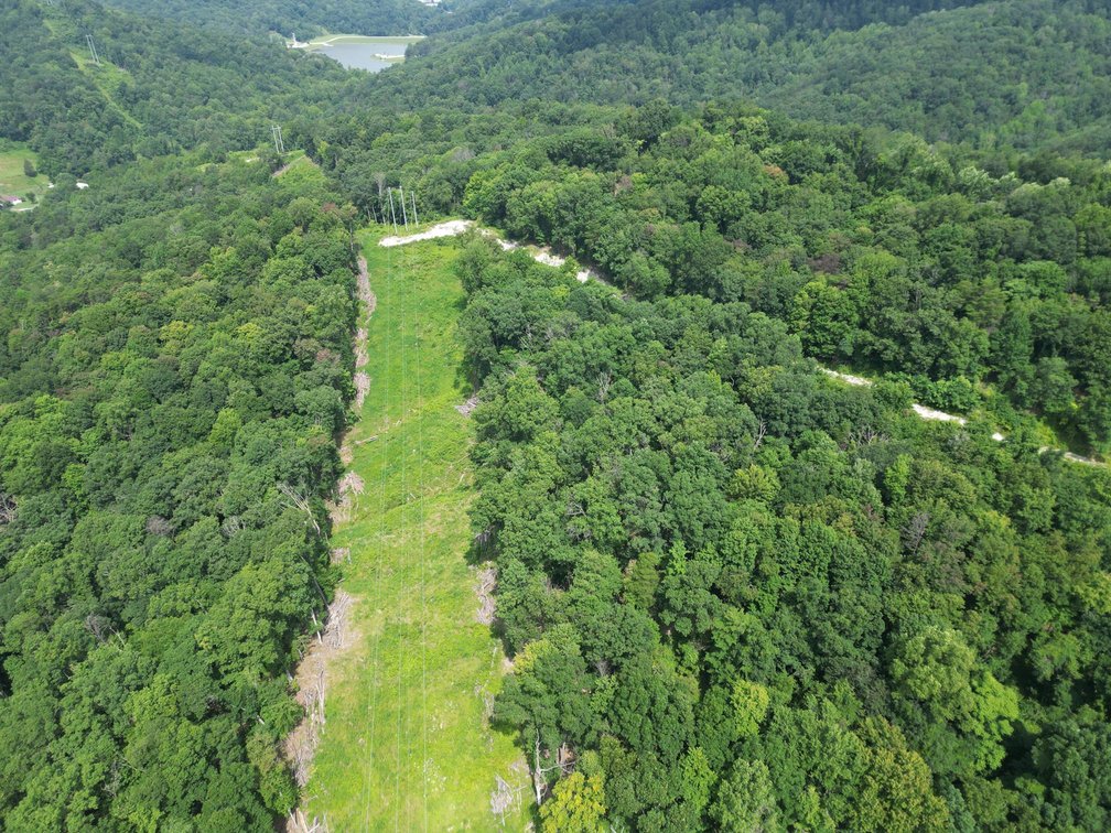Image for 114 Acres Adjoining to Big Box Brands in Nitro/Cross Lanes Market