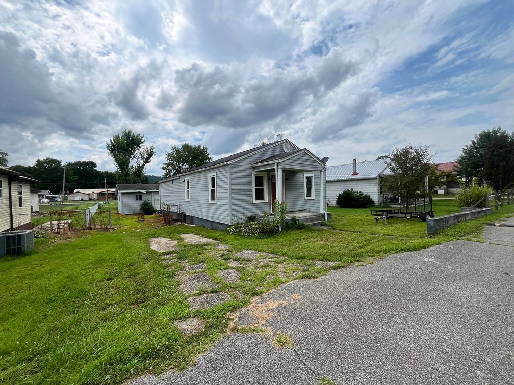 Image for 2 Bedroom on a Double Lot in Putnam County