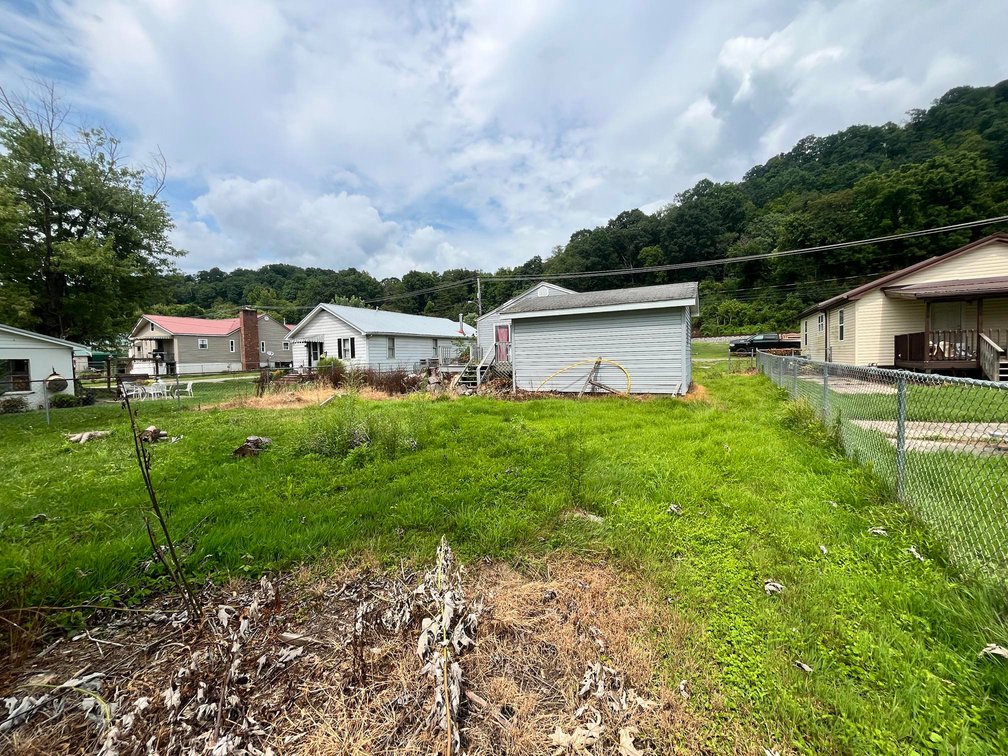 Image for 2 Bedroom on a Double Lot in Putnam County