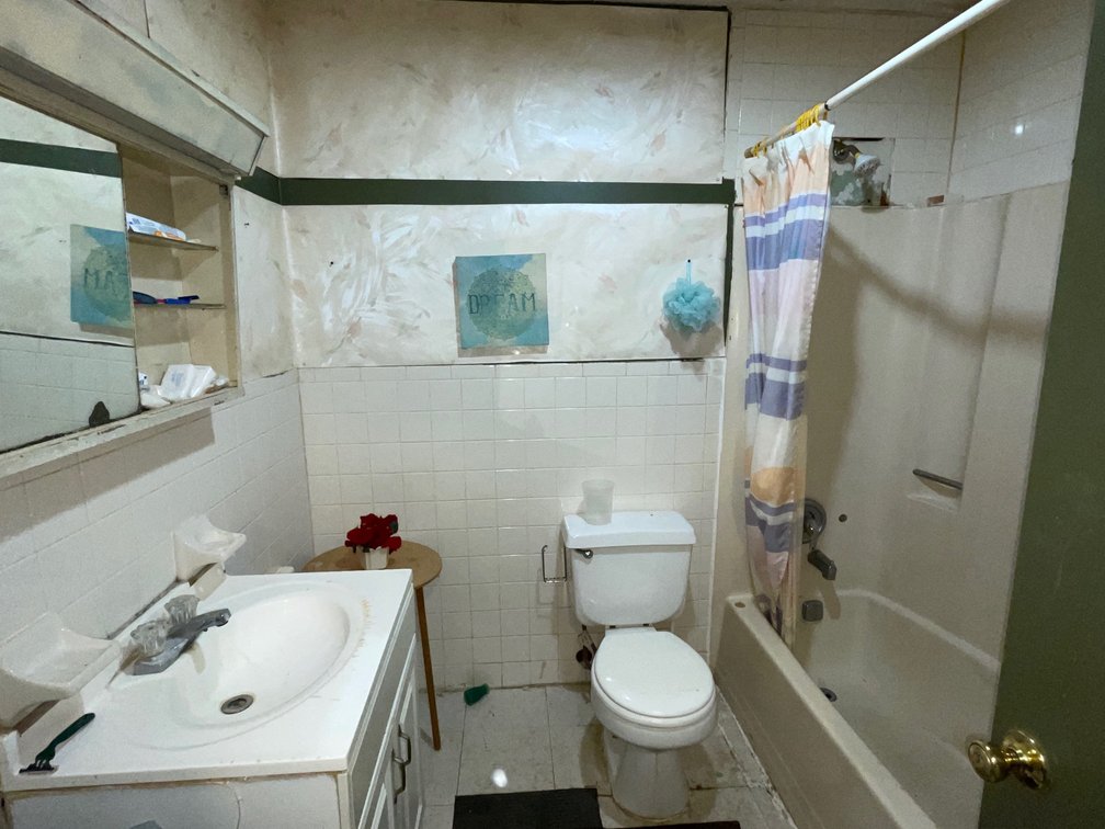 Image for 5 Bedroom in Scott Depot Ready for a Remodel