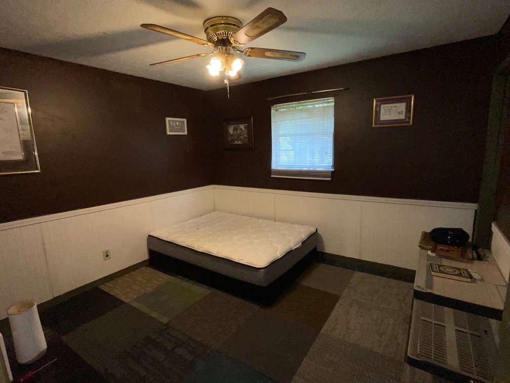 Image for 5 Bedroom in Scott Depot Ready for a Remodel