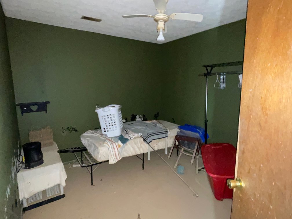 Image for 5 Bedroom in Scott Depot Ready for a Remodel