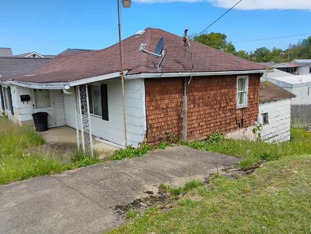 Image for Project Home in Stonewood Selling to the Highest Bidder