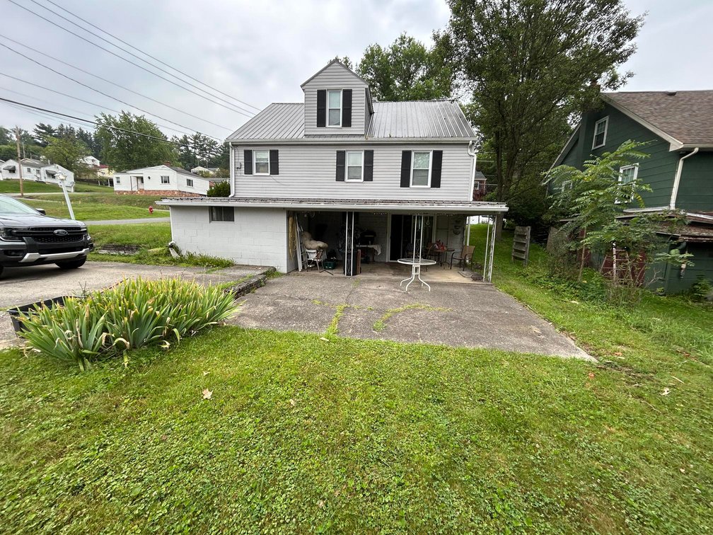 Image for 4 Bedroom in Franklin Township