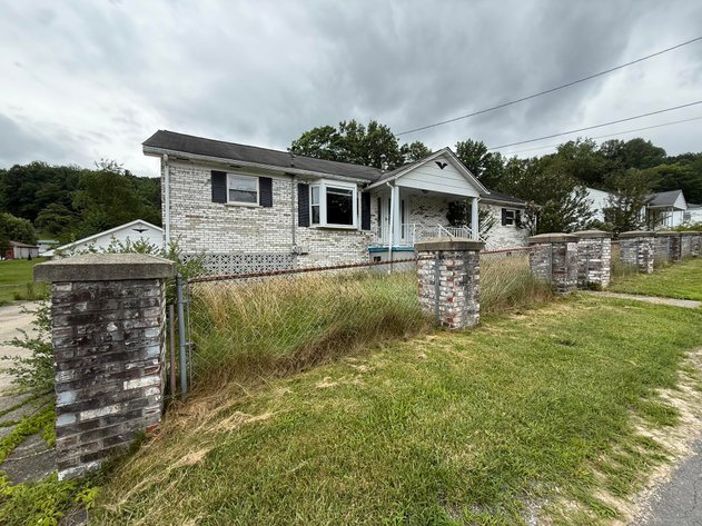 Image for Spacious 3 Bedroom Brick Home in Mount Hope