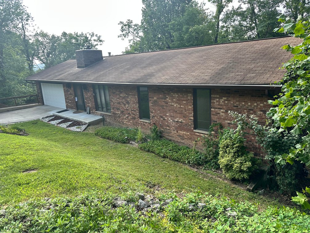 Image for Spacious 3 Bedroom in Charleston’s South Hills