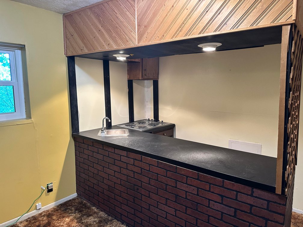 Image for Spacious 3 Bedroom in Charleston’s South Hills