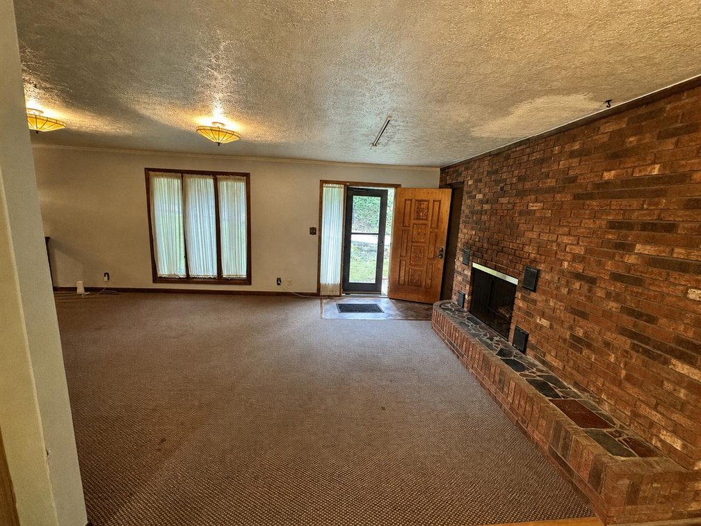 Image for Spacious 3 Bedroom in Charleston’s South Hills