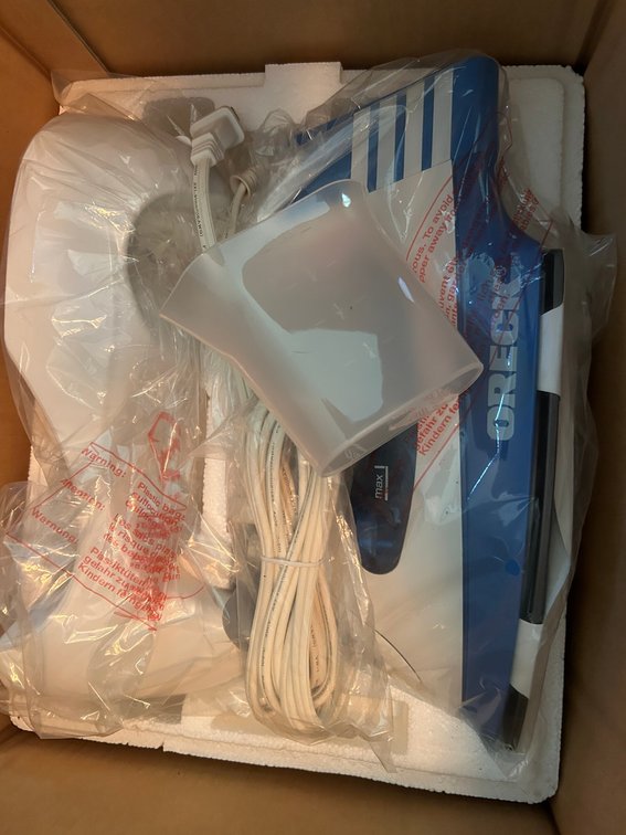 Oreck Cord-Free Steam Iron