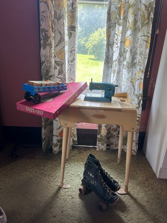 Roller Skates, Toy Sewing Machine, Board Game, Toy Wagon